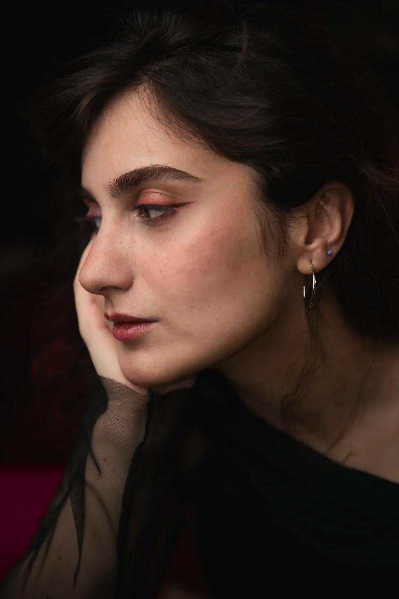 portrait-sara